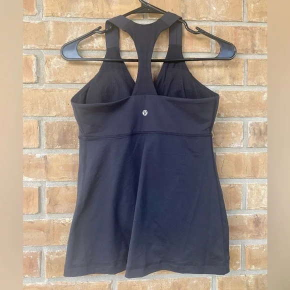 Lululemon Deep Breath Black Tank, Size 6 - Picture 5 of 8